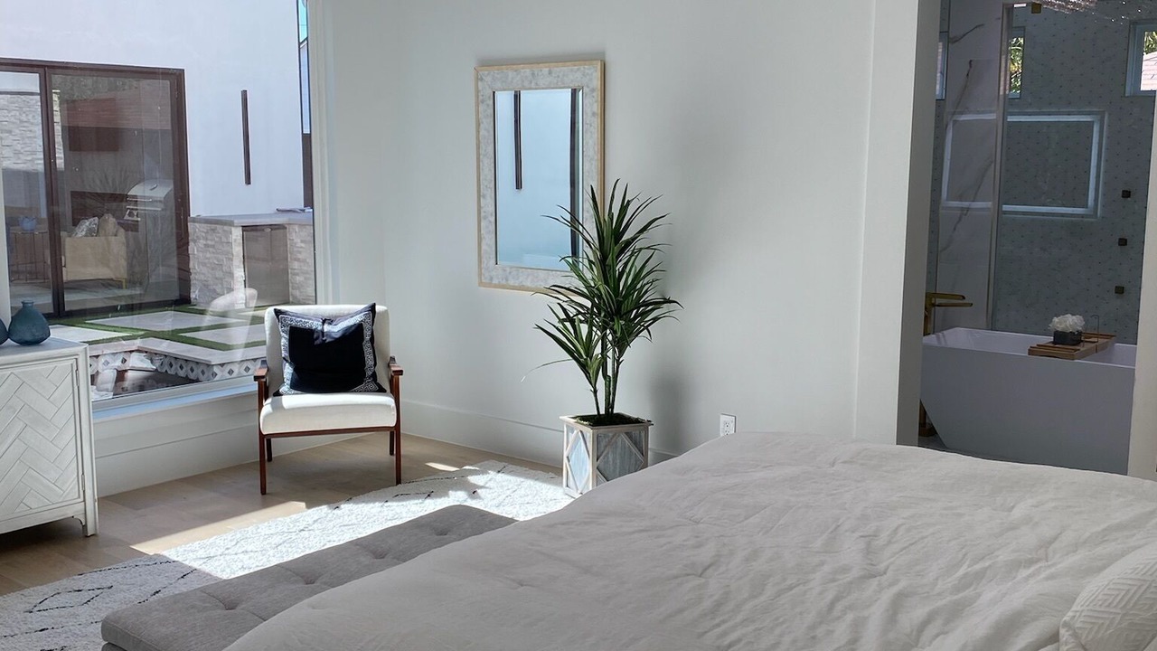 Photo of Bedroom in Bluffview