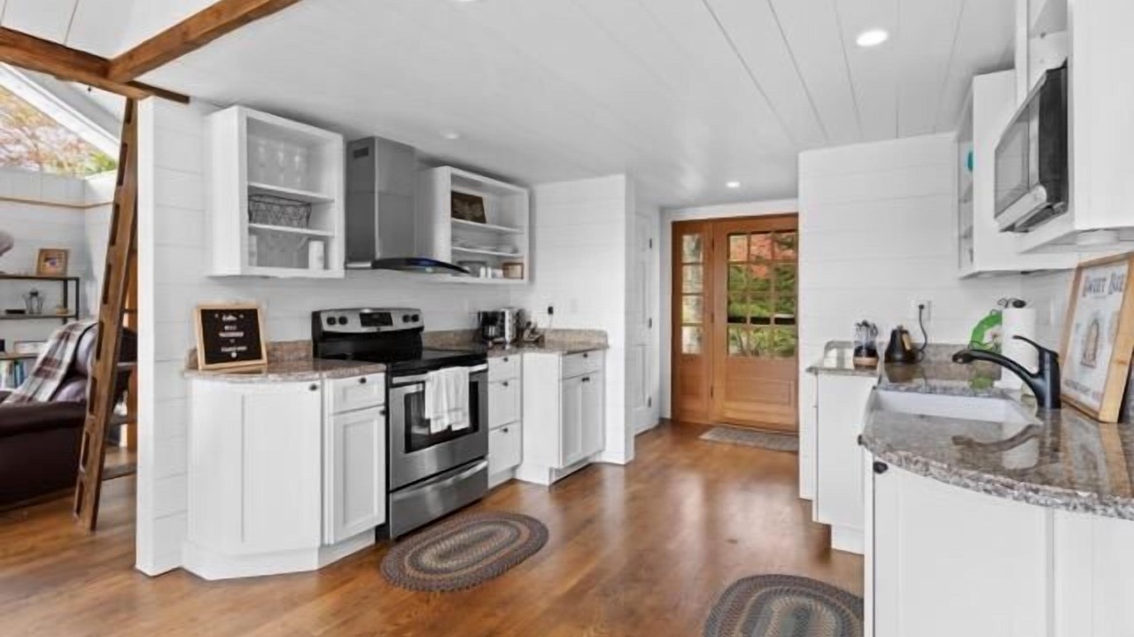 Photo of Kitchen in Pleasant Point