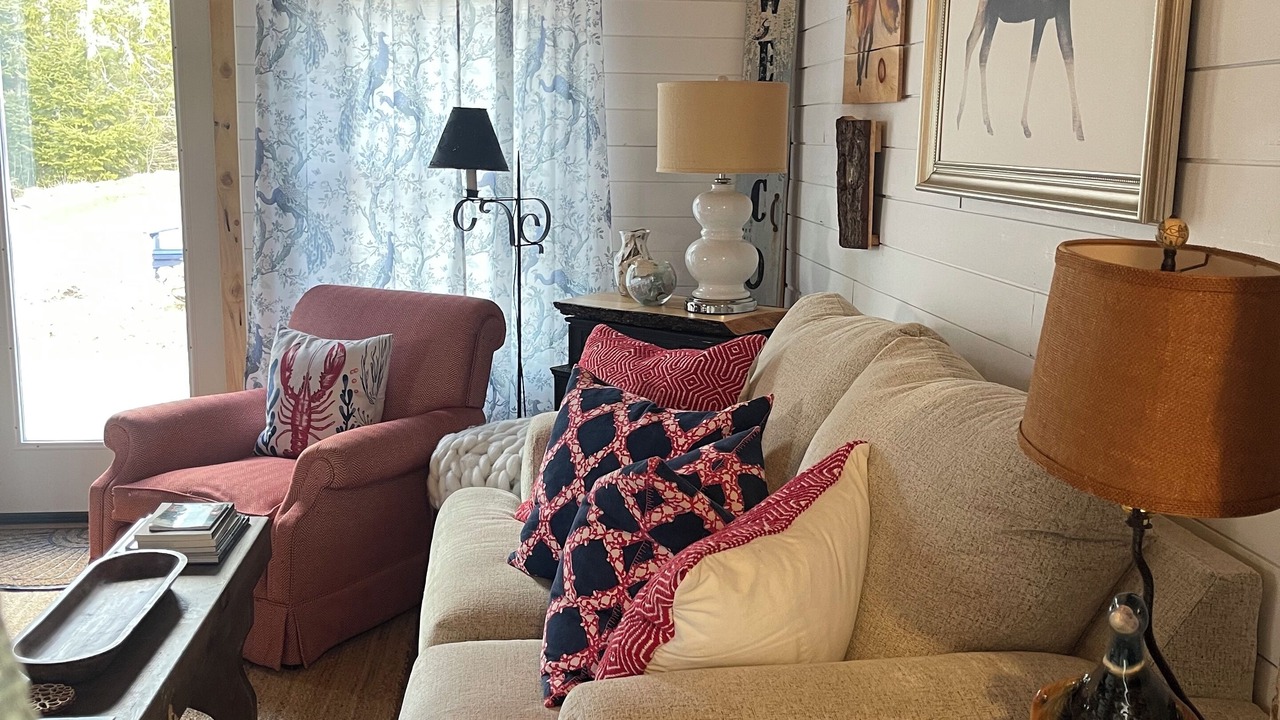 Photo of Livingroom in Gouldsboro