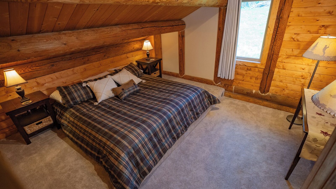Photo of Bedroom in Fritz Creek