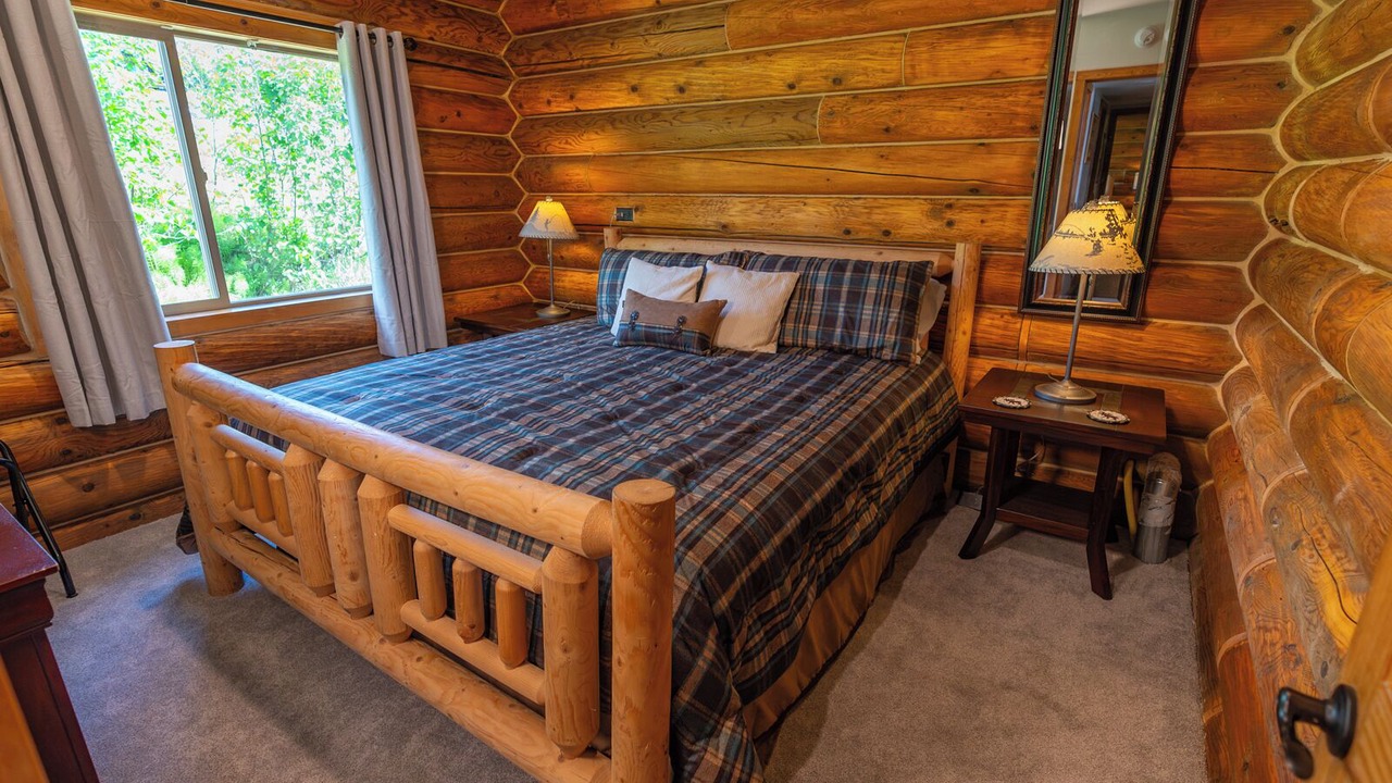 Photo of Bedroom in Fritz Creek