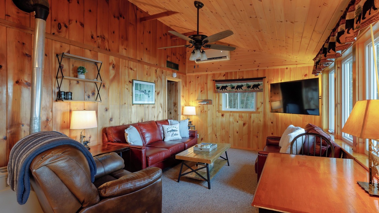 Photo of Livingroom in Otis