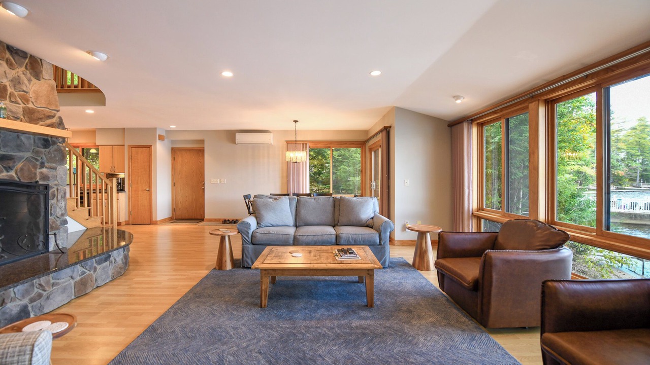 Photo of Livingroom in South Casco