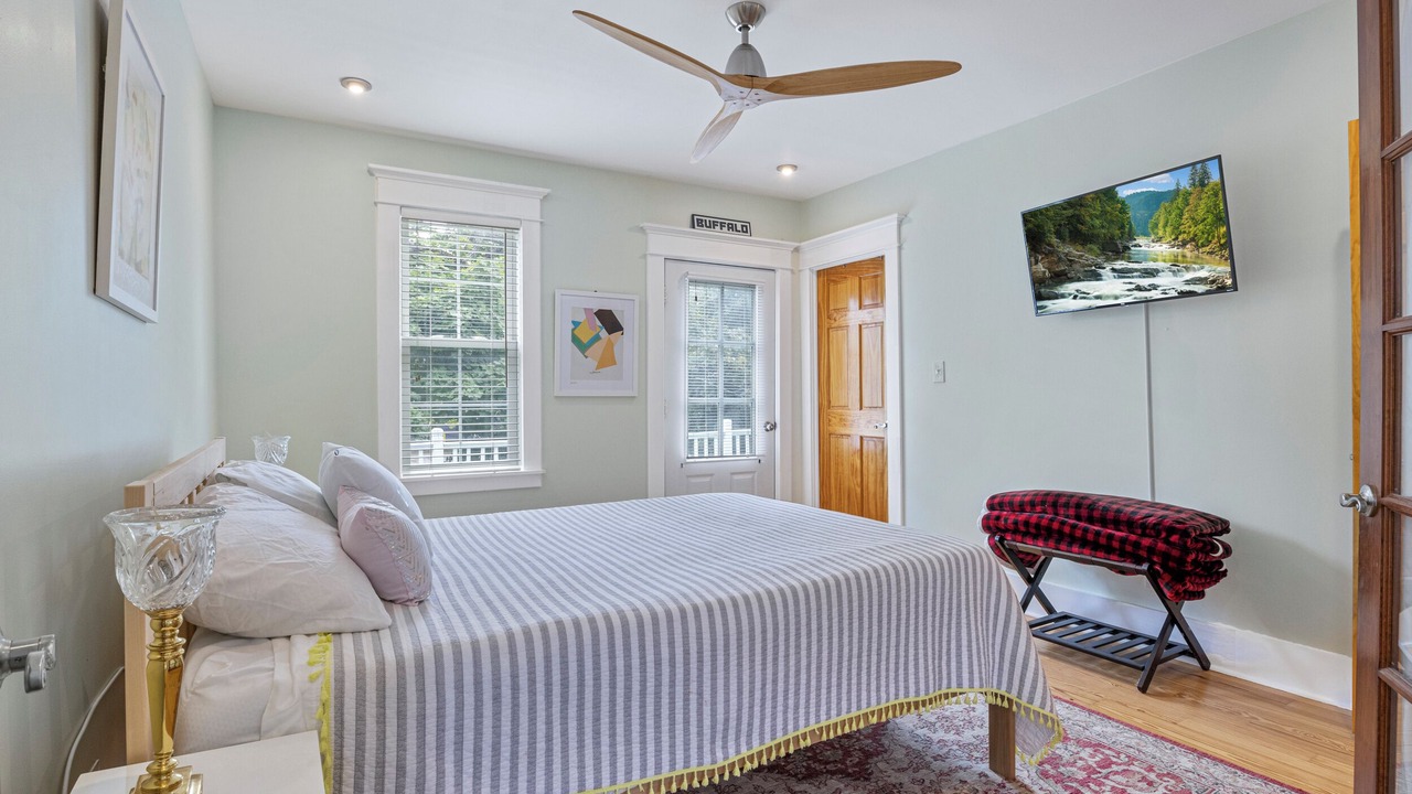 Photo of Bedroom in Buffalo