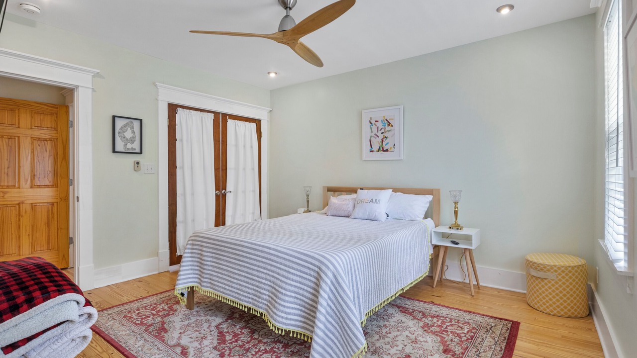Photo of Bedroom in Buffalo