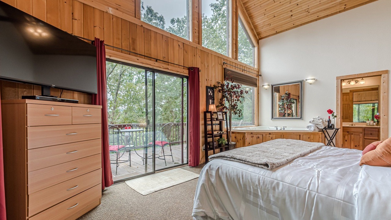Photo of Bedroom in Cleveland