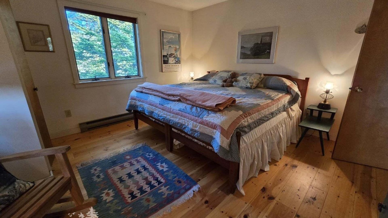 Photo of Bedroom in Boothbay