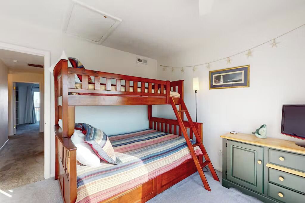 Photo of Bedroom in Fenwick Landing