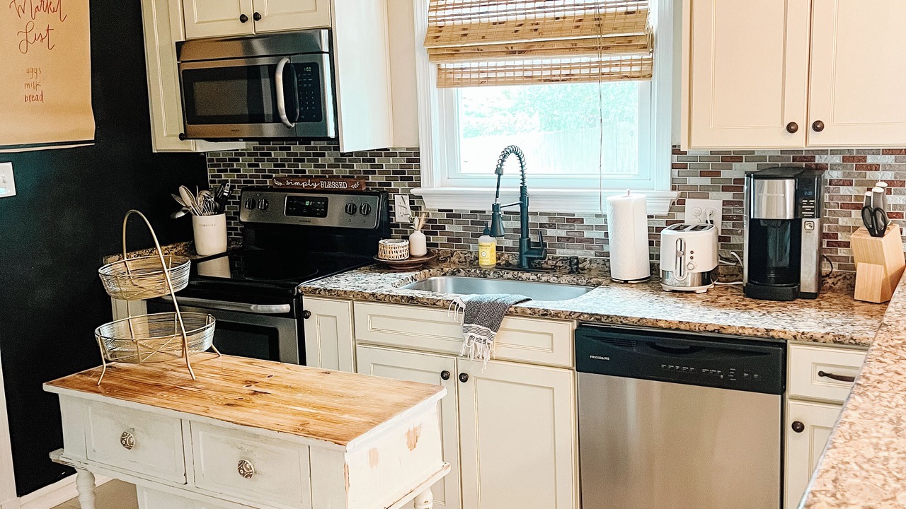 Photo of Kitchen in Northeast Virginia Beach