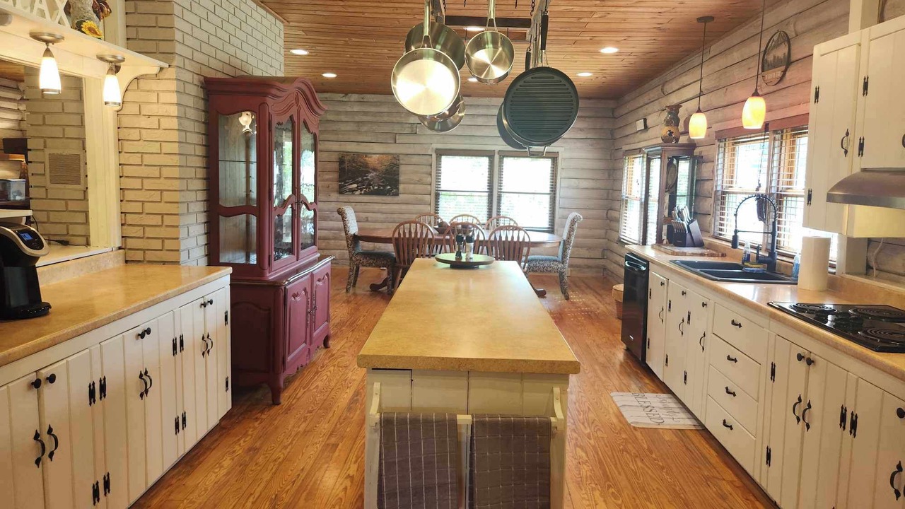 Photo of Kitchen in Hendersonville