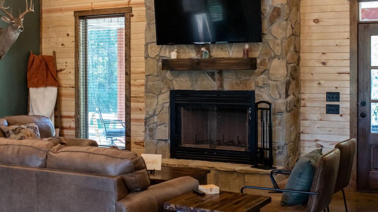 Photo of Livingroom in Bowie County