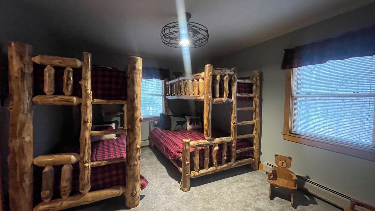 Photo of Bedroom in Town of Webb
