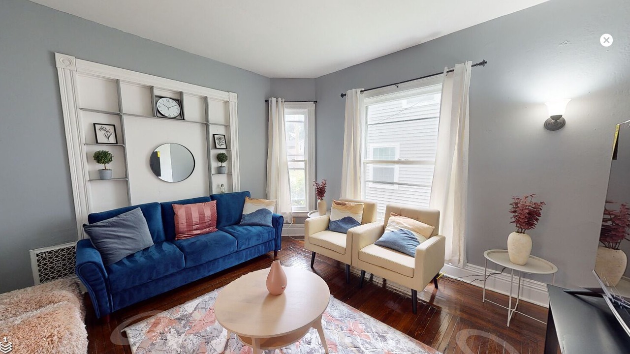 Photo of Livingroom in Downtown Rochester