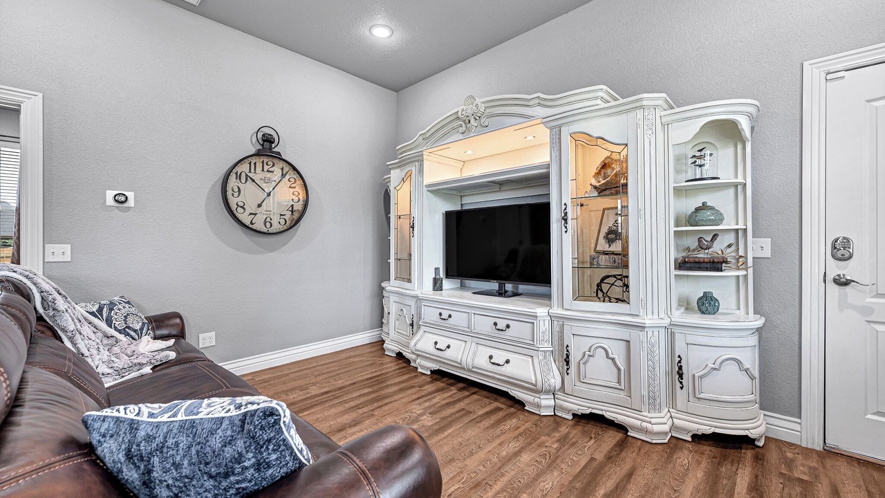 Photo of Livingroom in Springdale