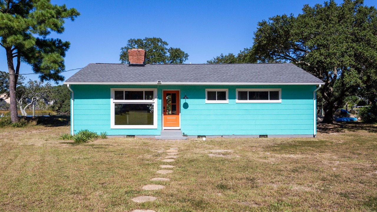 Photo of Outdoor in Cape Story by the Sea
