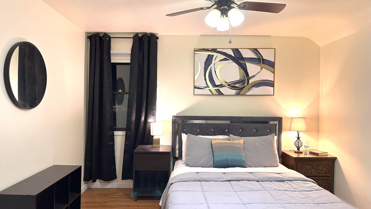 Photo of Bedroom in North Buffalo