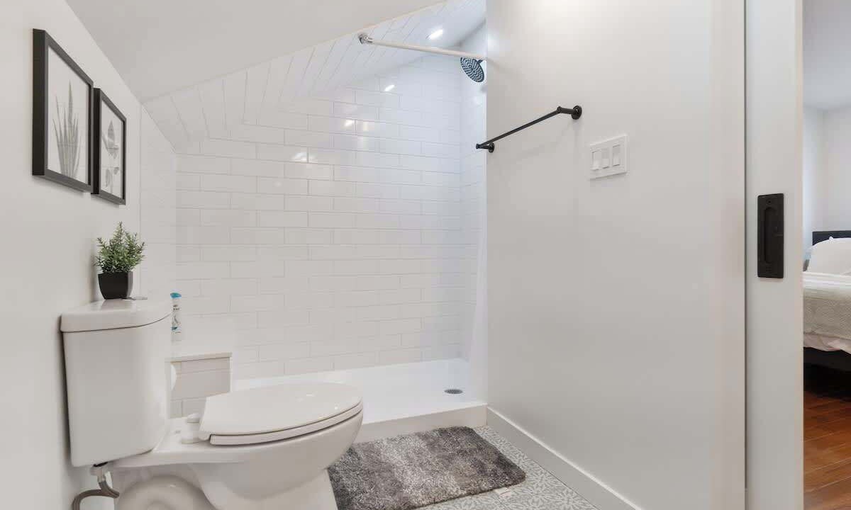 Photo of Bathroom in Central Northside