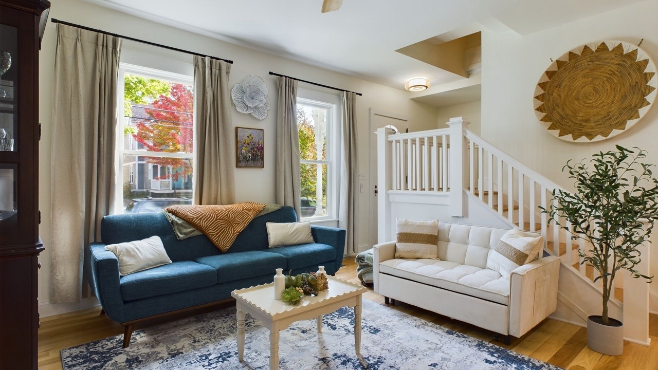 Photo of Livingroom in Olean