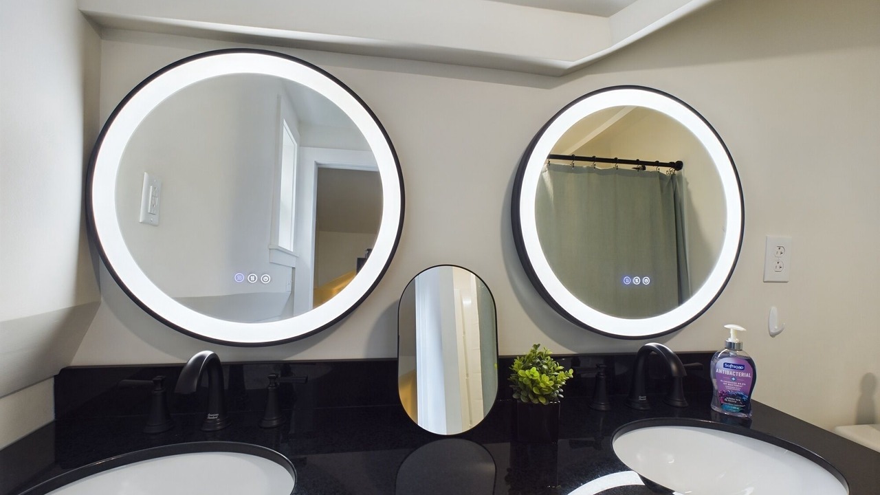 Photo of Bathroom in Olean