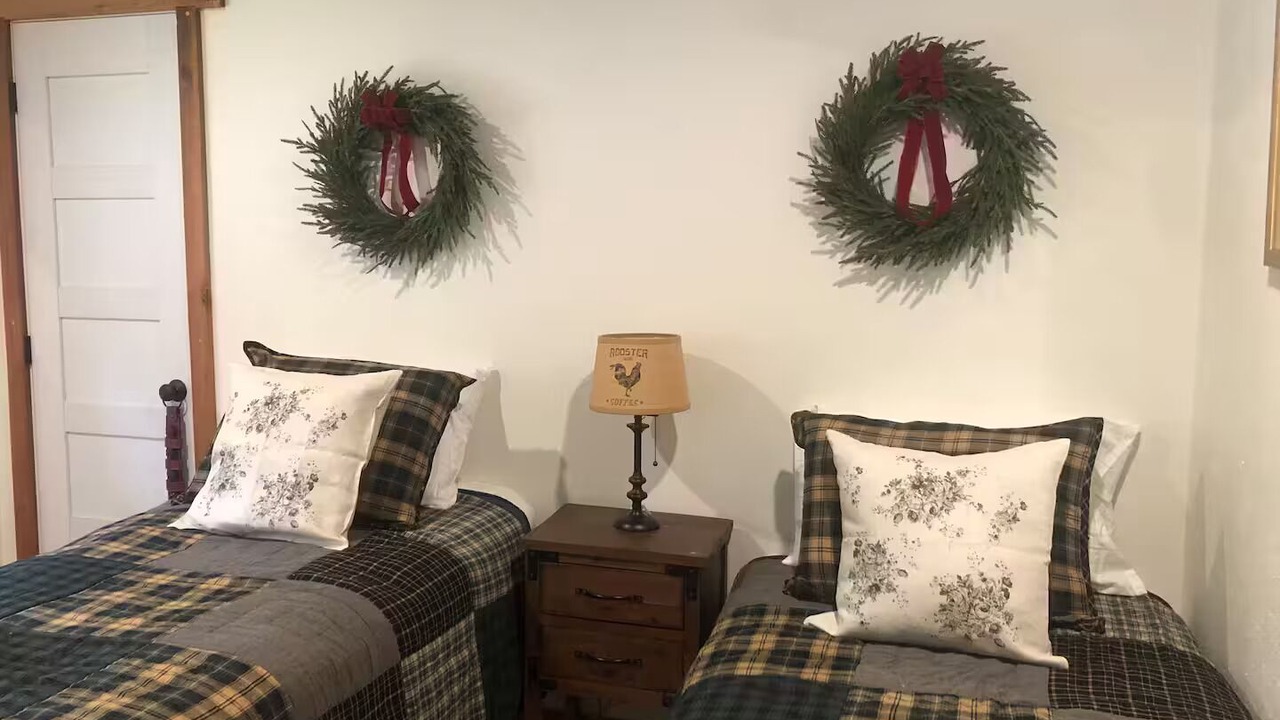 Photo of Bedroom in Skylark Beach