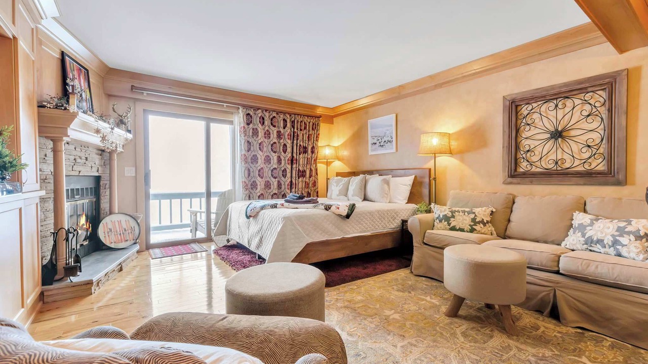 Photo of Bedroom in Ellicottville