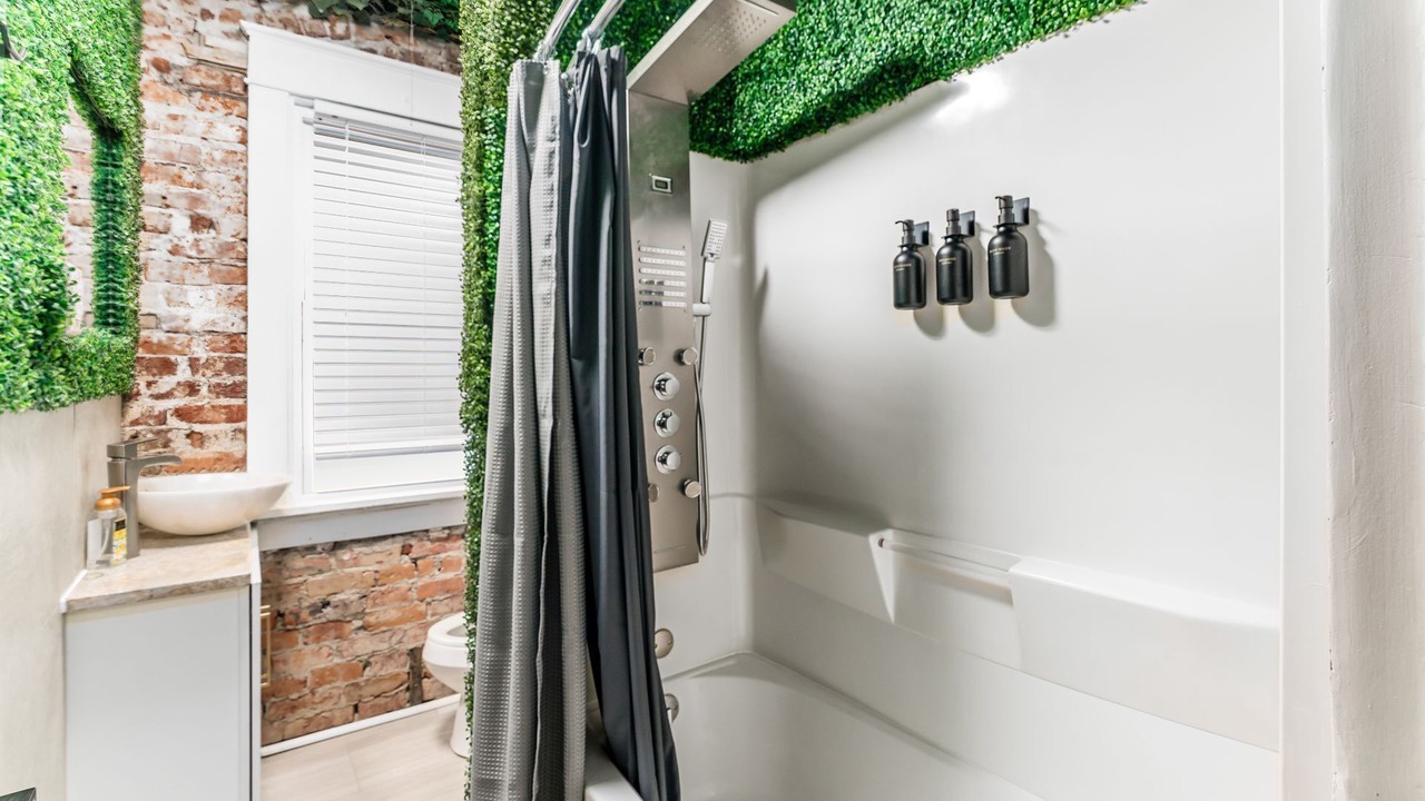 Photo of Bathroom in University District