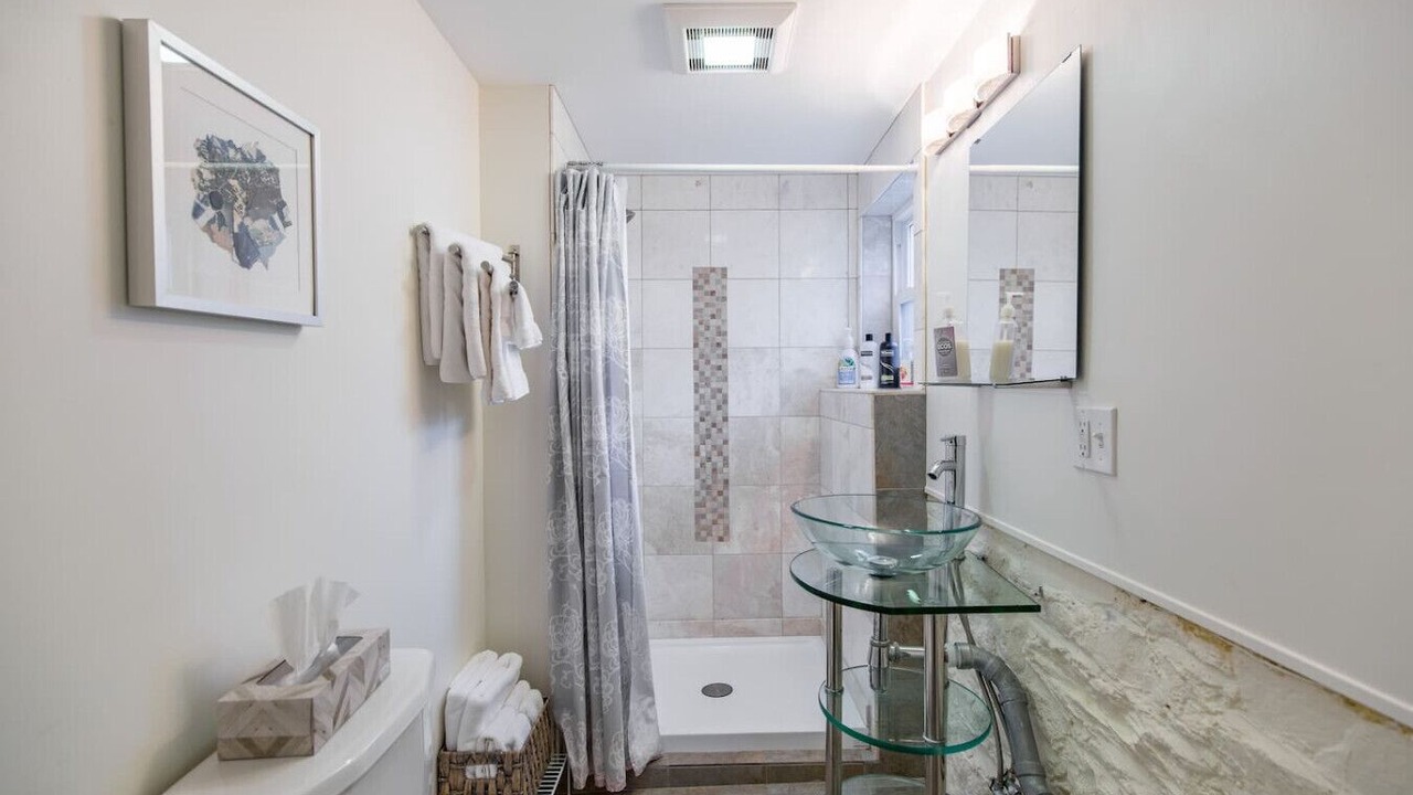 Photo of Bathroom in East End