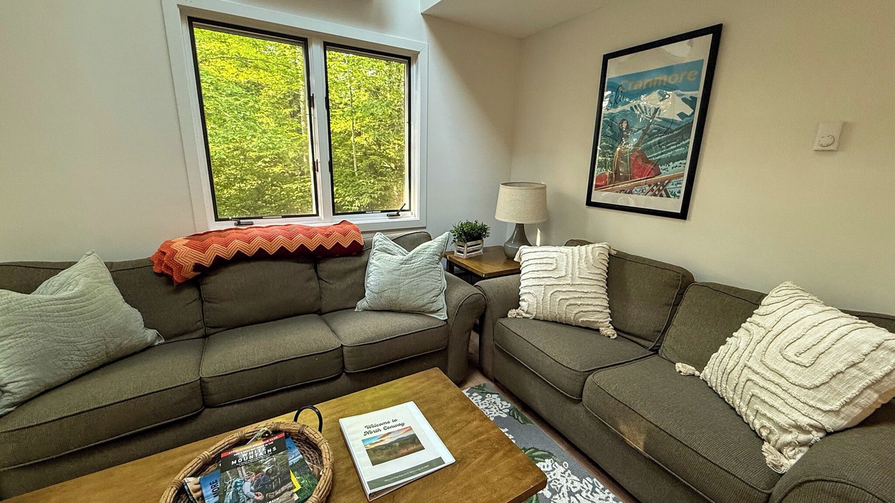 Photo of Livingroom in North Conway