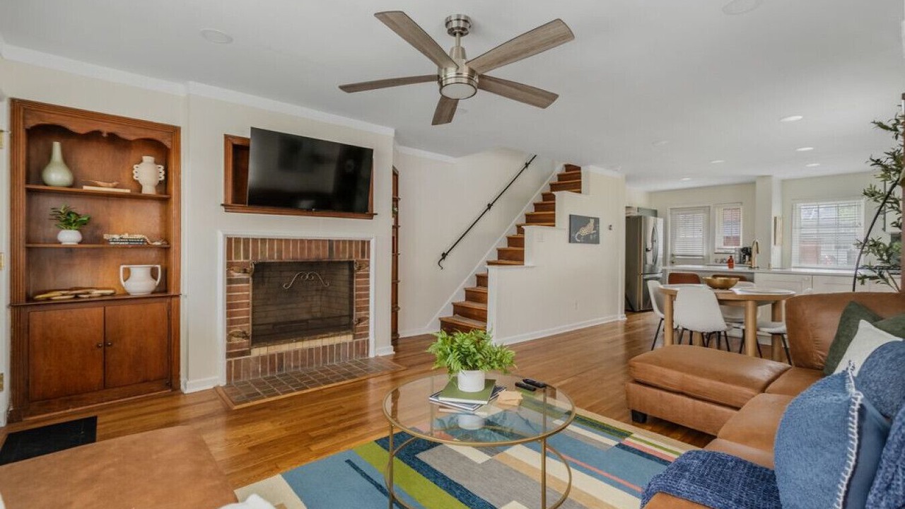 Photo of Livingroom in Grandview Heights