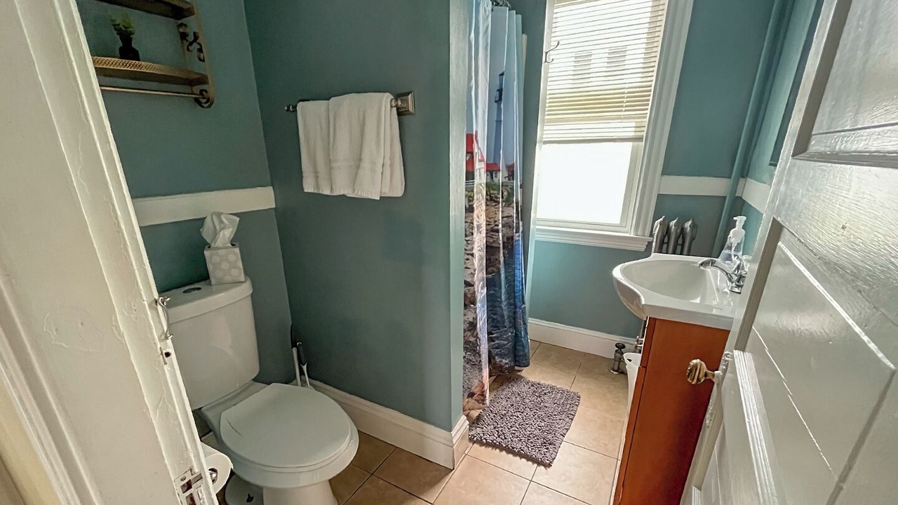 Photo of Bathroom in Back Cove