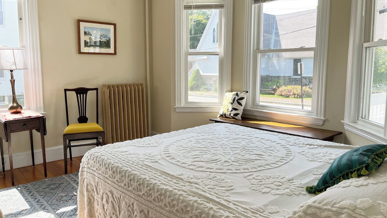 Photo of Bedroom in Back Cove