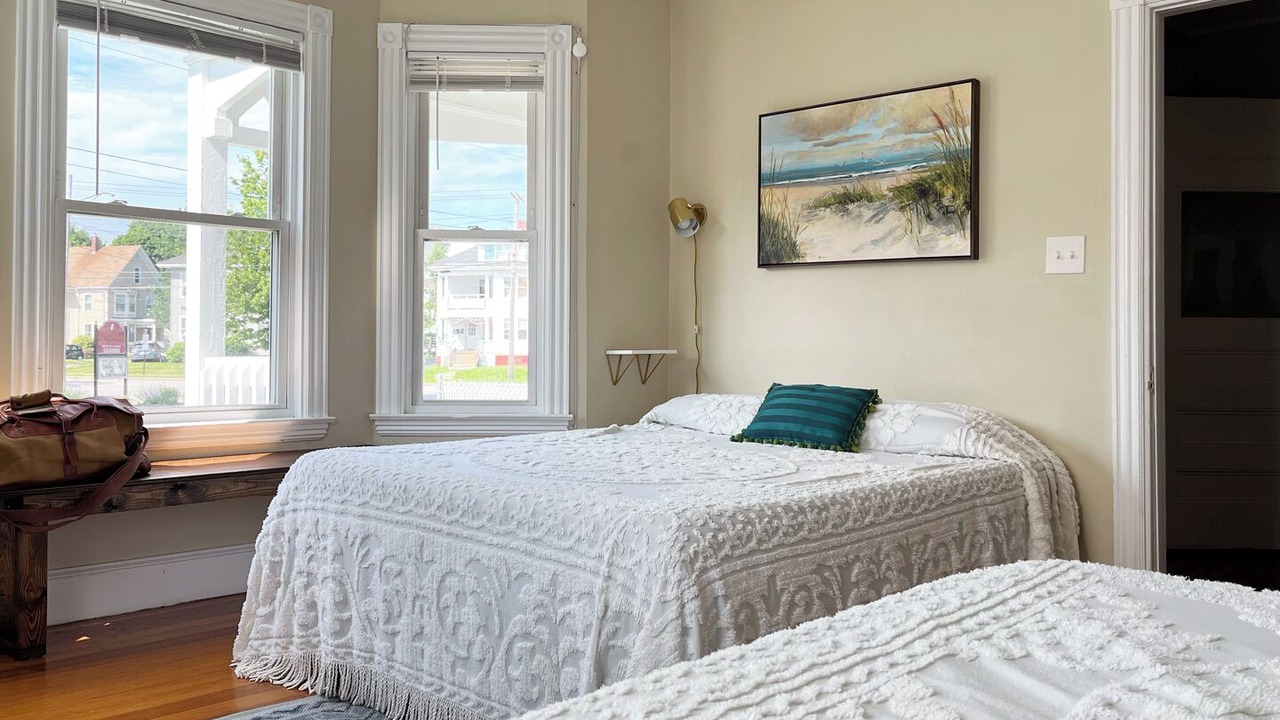 Photo of Bedroom in Back Cove