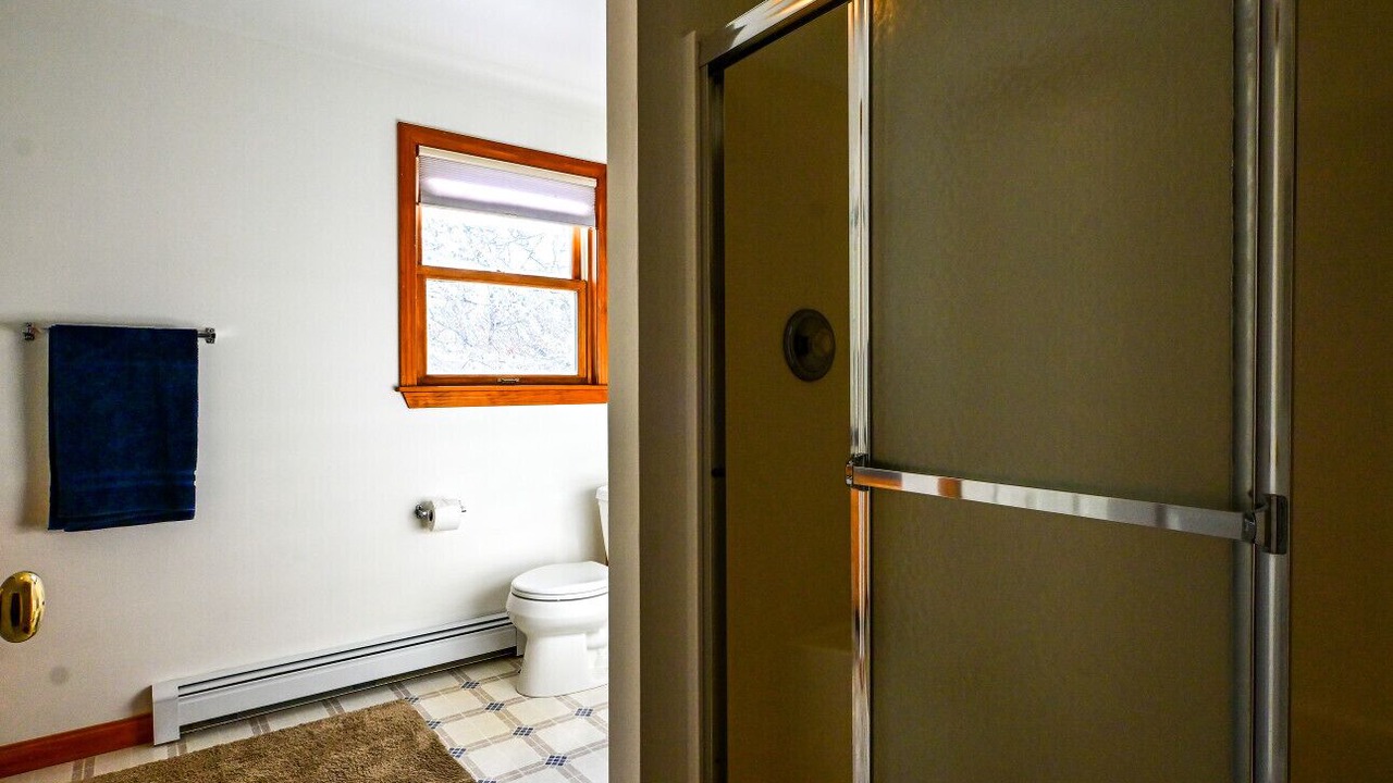 Photo of Bathroom in East Boothbay