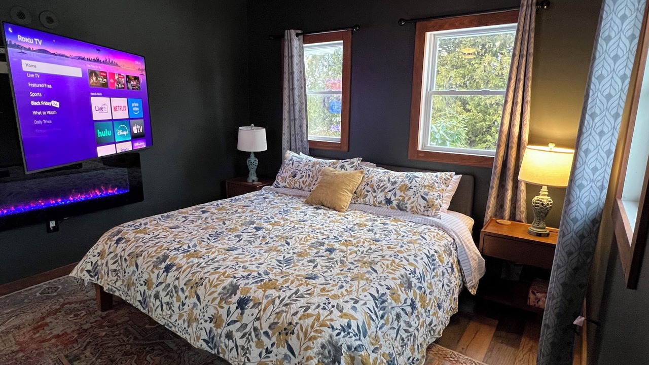 Photo of Bedroom in Center Conway