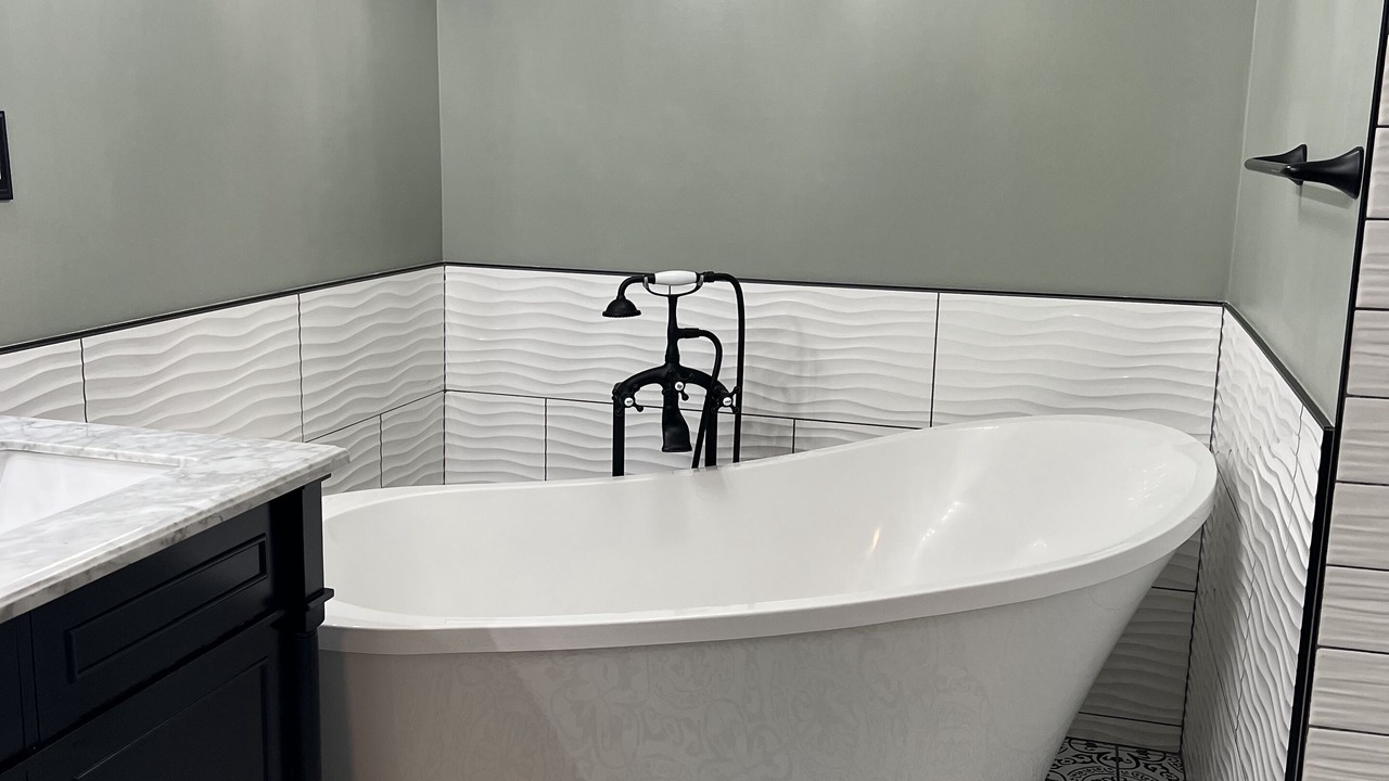 Photo of Bathroom in Center Conway