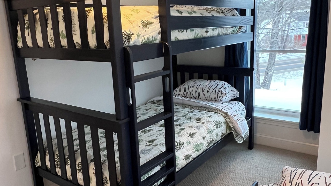 Photo of Bedroom in Center Conway