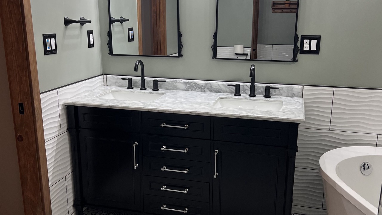 Photo of Bathroom in Center Conway