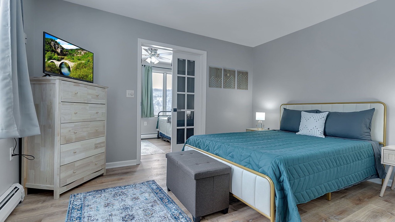 Photo of Bedroom in Great Valley