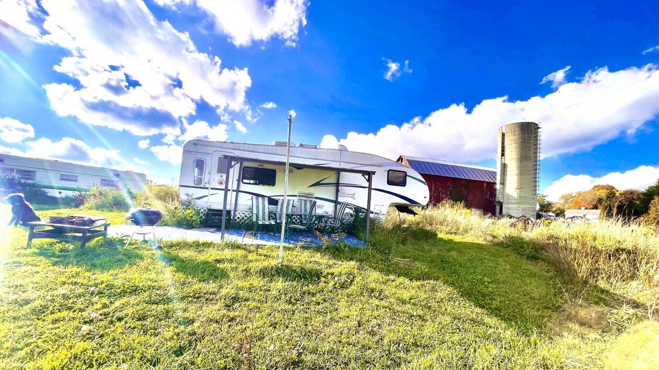 Photo of Outdoor in Farmersville Station
