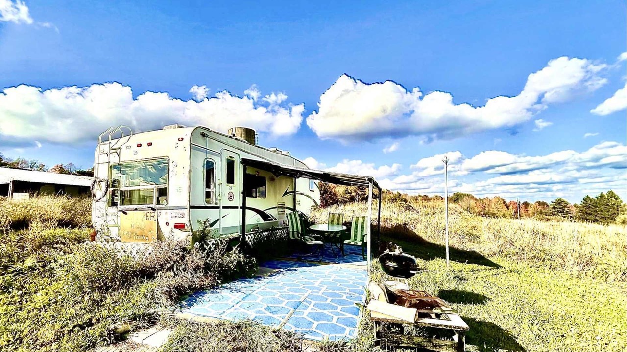 Photo of Outdoor in Farmersville Station
