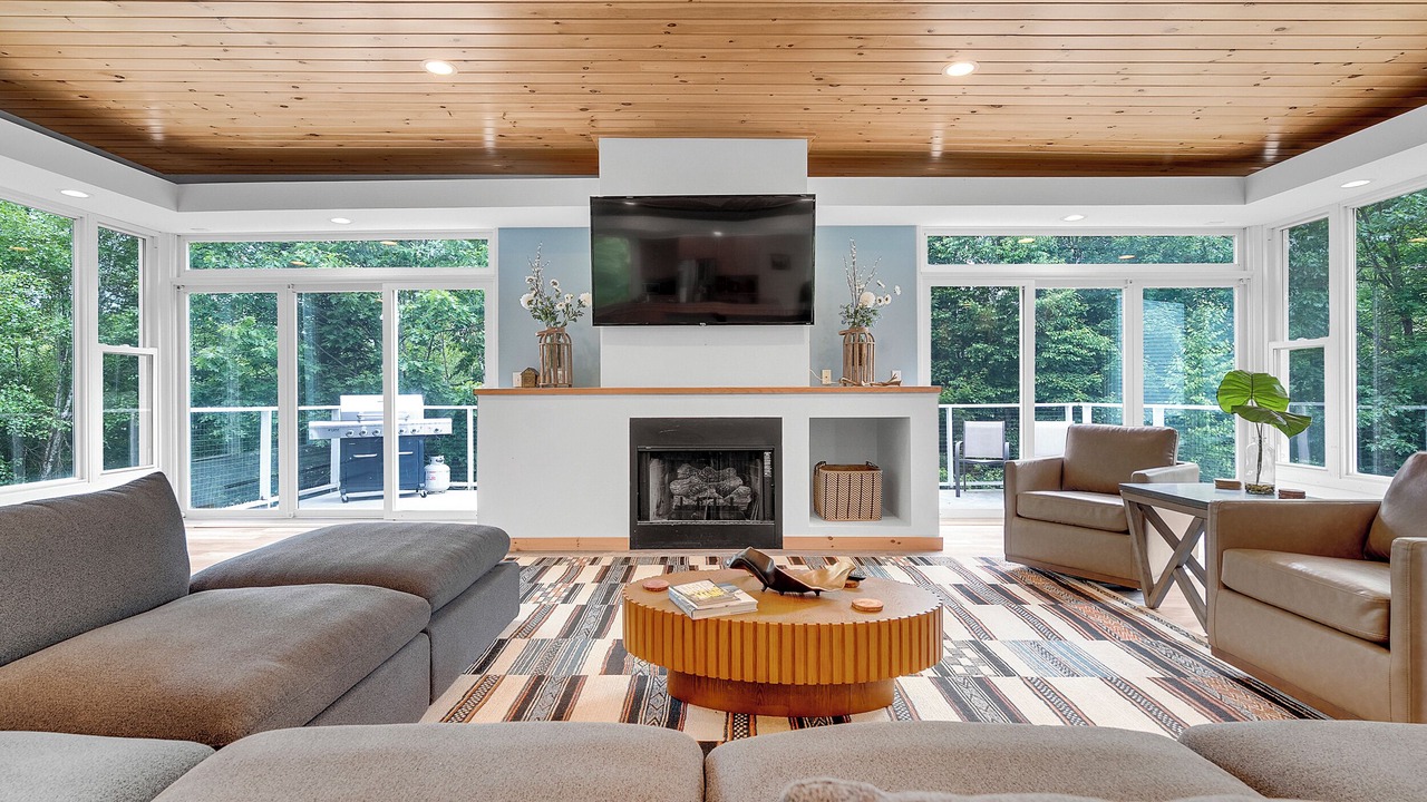 Photo of Livingroom in Bethel