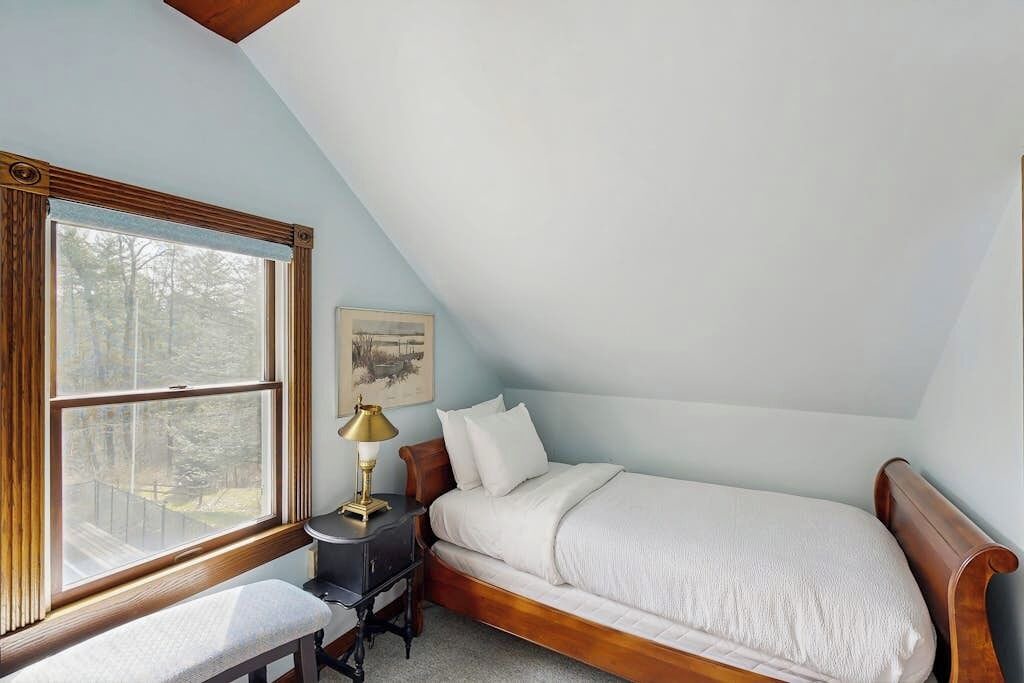 Photo of Bedroom in Bath