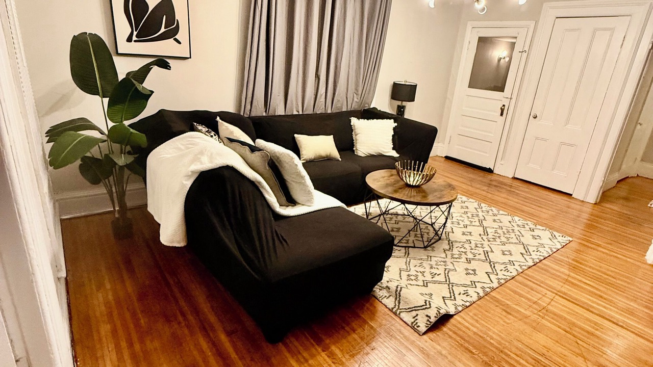 Photo of Livingroom in Downtown Rochester
