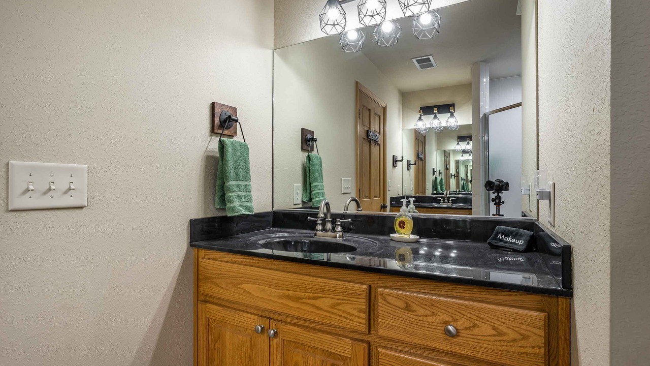 Photo of Bathroom in Blairsville