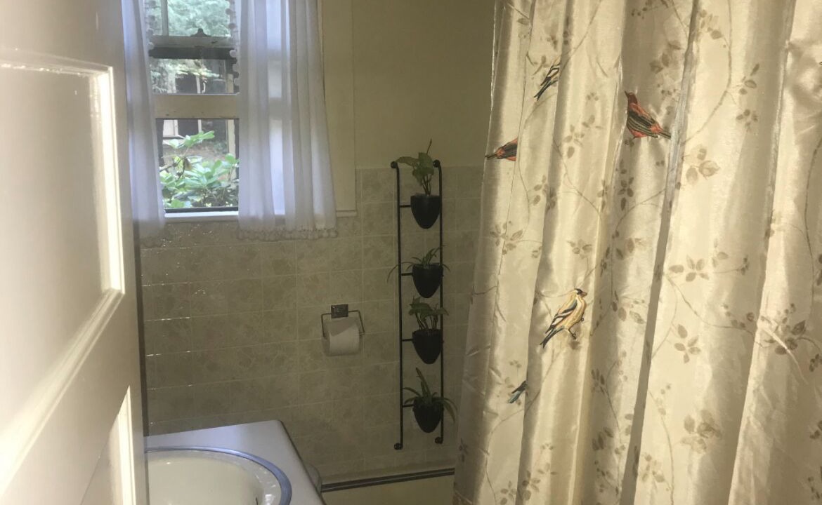 Photo of Bathroom in Pottersville