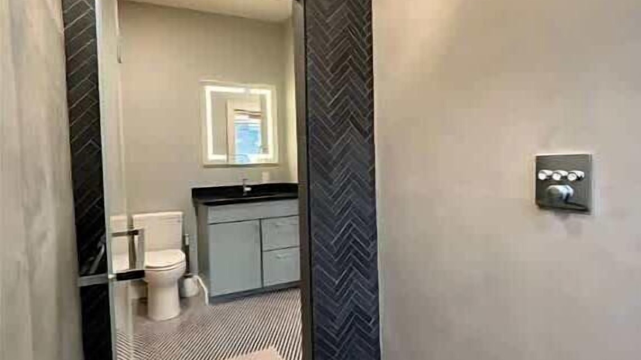 Photo of Bathroom in Deering Center
