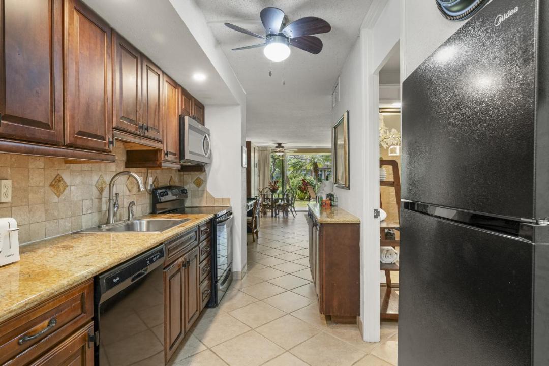 Photo of Kitchen in Kaanapali