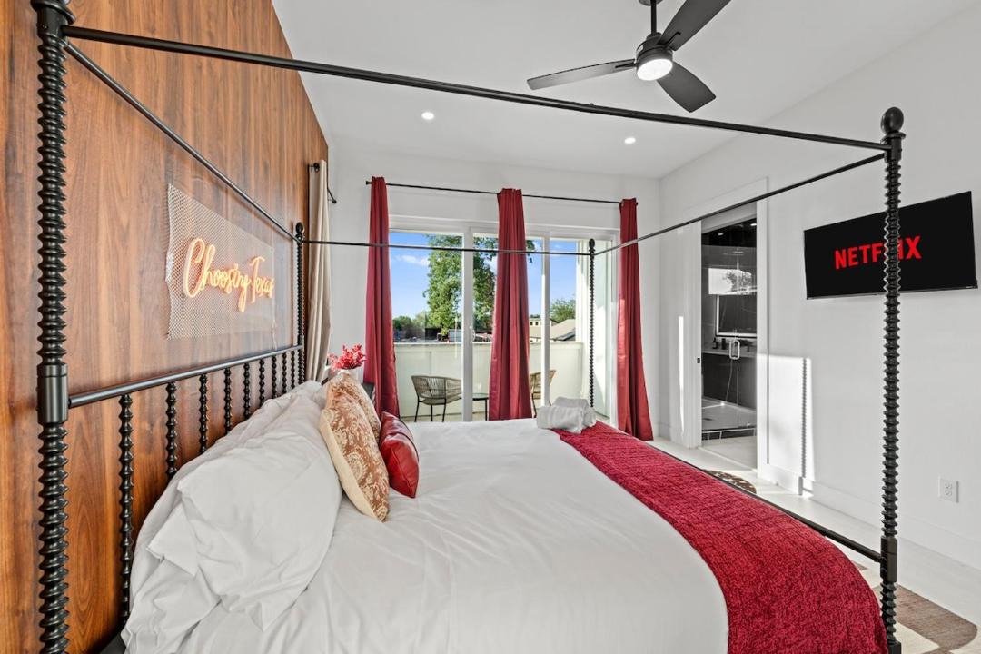 Photo of Bedroom in West Dallas