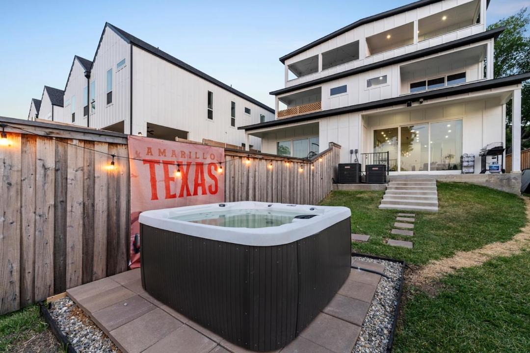 Photo of Others in West Dallas