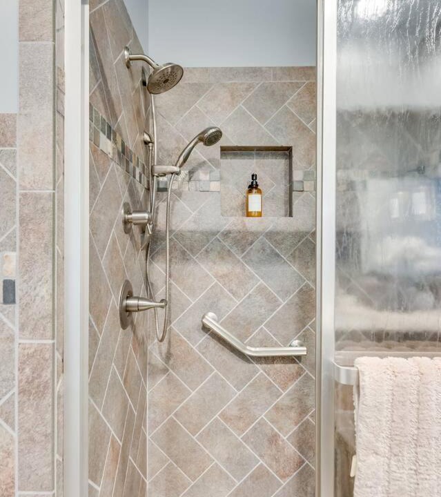 Photo of Bathroom in Hardyville